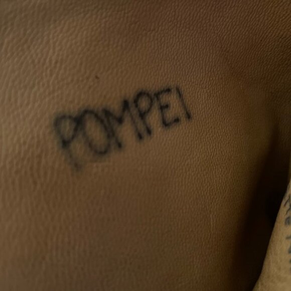 Vero Cuoio Granny Boots Suede Leather 38.5 Gray Black Button Up *Please Read* - Picture 4 of 15